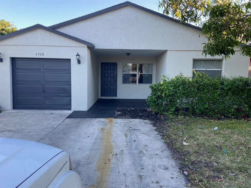4308 Purdy Lane West Palm Beach FL 33406