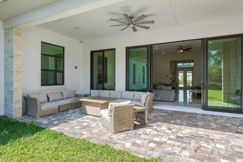 9232 Coral Isles Circle Palm Beach Gardens FL 33412