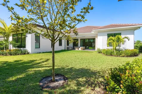 9232 Coral Isles Circle Palm Beach Gardens FL 33412