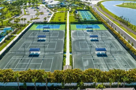 9232 Coral Isles Circle Palm Beach Gardens FL 33412