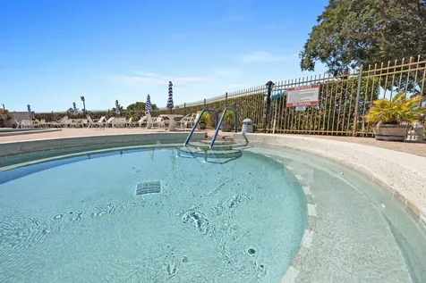 2112 Sw 22nd Street Boynton Beach FL 33426