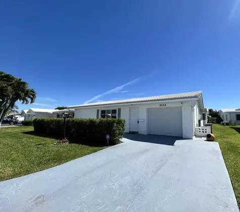 2112 Sw 22nd Street Boynton Beach FL 33426