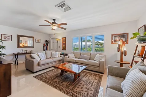 2112 Sw 22nd Street Boynton Beach FL 33426