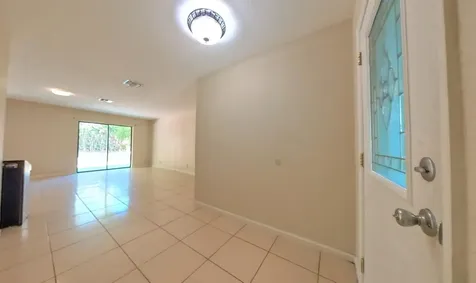 2888 S Seacrest Boulevard Boynton Beach FL 33435