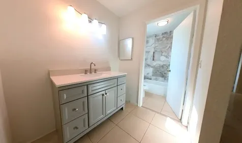 2888 S Seacrest Boulevard Boynton Beach FL 33435