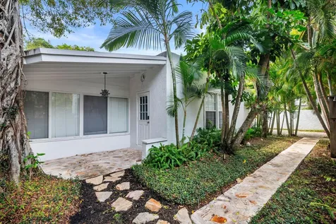 306 Marlborough Place West Palm Beach FL 33405