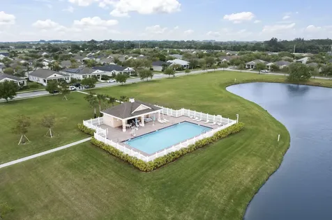 1465 Bruntsfield Terrace Vero Beach FL 32966