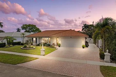 984 Sw 7th Street Boca Raton FL 33486