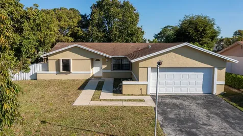 9235 Saddlecreek Drive Boca Raton FL 33496