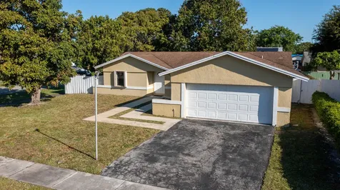 9235 Saddlecreek Drive Boca Raton FL 33496