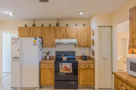 9235 Saddlecreek Drive Boca Raton FL 33496