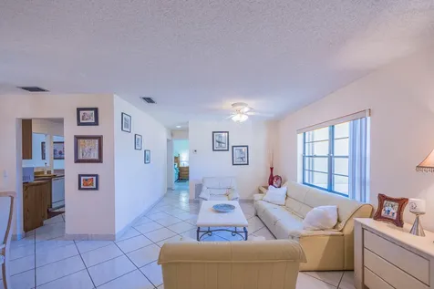 9235 Saddlecreek Drive Boca Raton FL 33496
