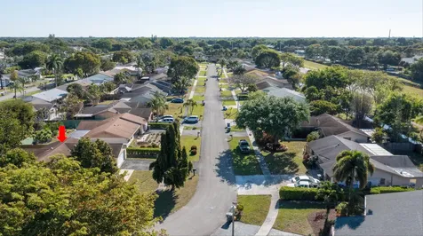 9235 Saddlecreek Drive Boca Raton FL 33496