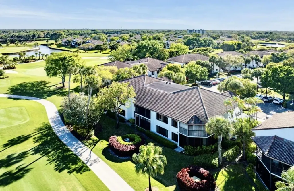 7290 Clunie Place Delray Beach FL 33446
