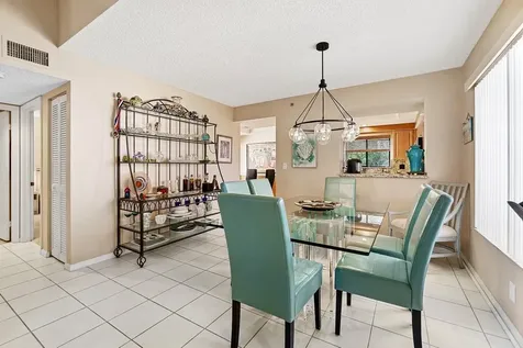 7290 Clunie Place Delray Beach FL 33446