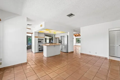 501 Nw 55th Terrace Boca Raton FL 33487