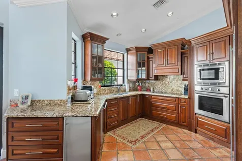 2161 Nw 59th Street Boca Raton FL 33496
