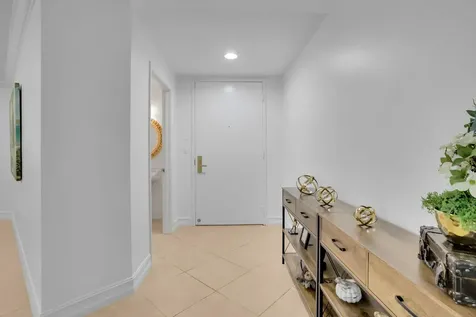 500 Se Mizner Boulevard Boca Raton FL 33432