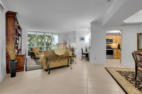 500 Se Mizner Boulevard Boca Raton FL 33432