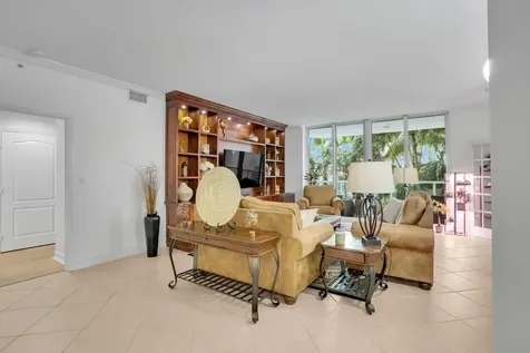 500 Se Mizner Boulevard Boca Raton FL 33432