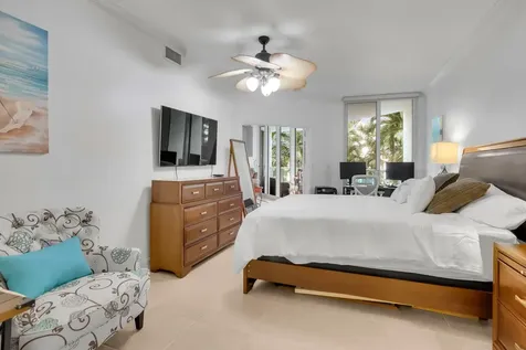 500 Se Mizner Boulevard Boca Raton FL 33432