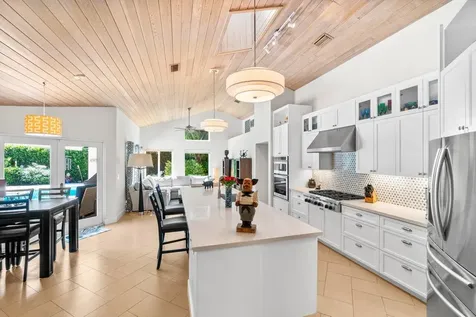 1120 Sw 20th Avenue Boca Raton FL 33486