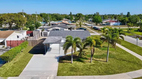 307 Nw 4th Place Deerfield Beach FL 33441