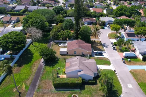 8390 Rural Lane Boca Raton FL 33433