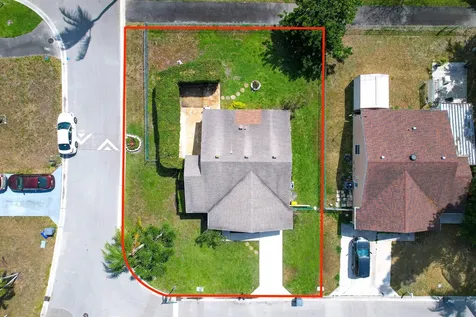 8390 Rural Lane Boca Raton FL 33433