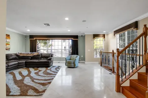 668 Ne Francesca Lane Boca Raton FL 33487