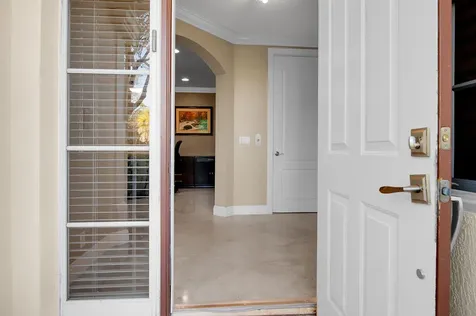 668 Ne Francesca Lane Boca Raton FL 33487