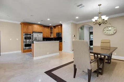 668 Ne Francesca Lane Boca Raton FL 33487