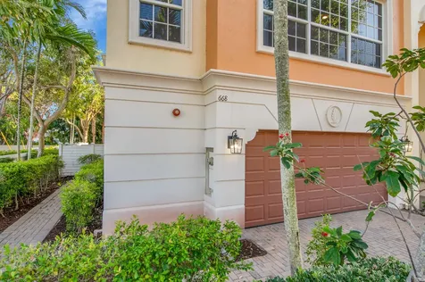 668 Ne Francesca Lane Boca Raton FL 33487