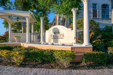 668 Ne Francesca Lane Boca Raton FL 33487