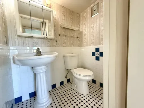 401 Chatham T West Palm Beach FL 33417