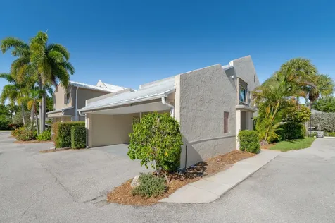 3901 Se Saint Lucie Boulevard Stuart FL 34997