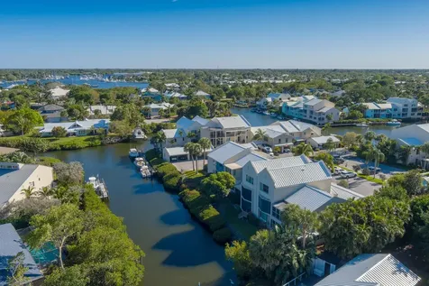 3901 Se Saint Lucie Boulevard Stuart FL 34997