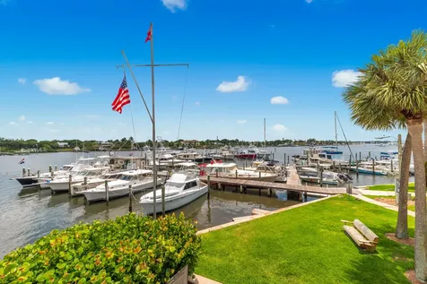 3901 Se Saint Lucie Boulevard Stuart FL 34997