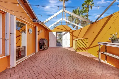 209 River Walk Hutchinson Island FL 34949
