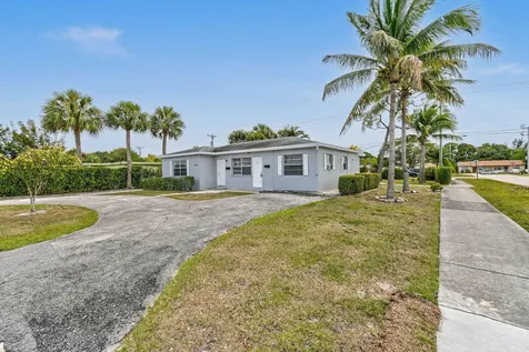 652 Bayberry Drive Lake Park FL 33403