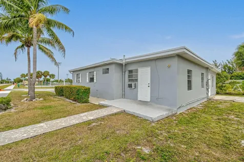 652 Bayberry Drive Lake Park FL 33403
