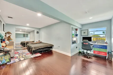 6131 Nw 30th Avenue Boca Raton FL 33496