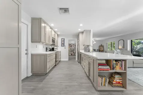 334 Nw 42nd Street Boca Raton FL 33431