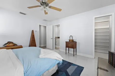 334 Nw 42nd Street Boca Raton FL 33431
