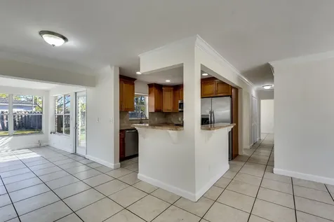 299 Ne 21st Street Boca Raton FL 33431