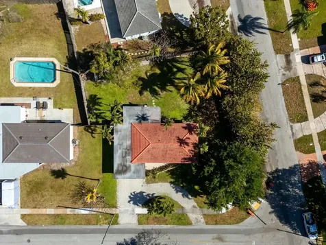 299 Ne 21st Street Boca Raton FL 33431