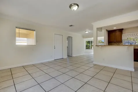 299 Ne 21st Street Boca Raton FL 33431