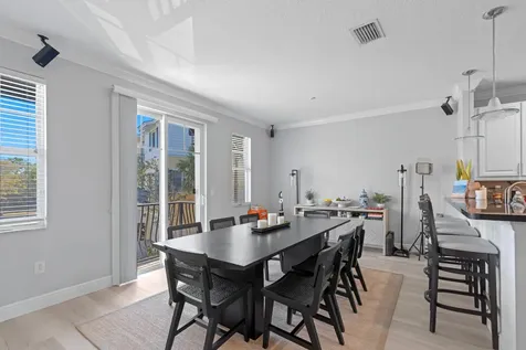559 Nw 35th Place Boca Raton FL 33431