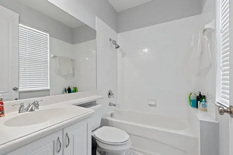 559 Nw 35th Place Boca Raton FL 33431