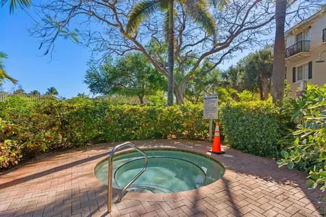 559 Nw 35th Place Boca Raton FL 33431